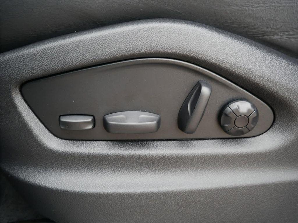 new 2026 Porsche Cayenne car, priced at $117,380