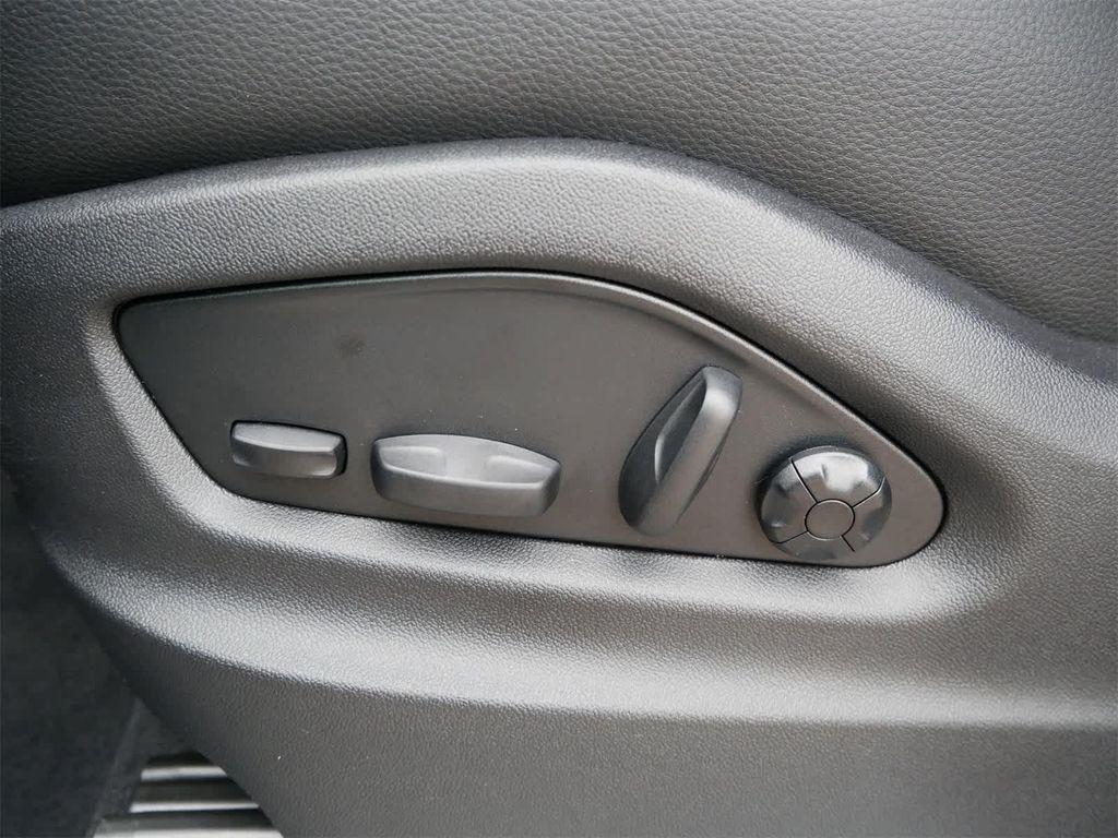 new 2026 Porsche Cayenne car, priced at $99,730