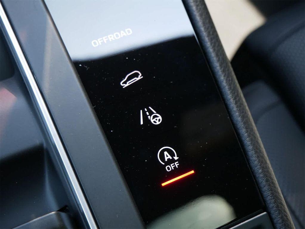 new 2025 Porsche Macan car, priced at $98,455