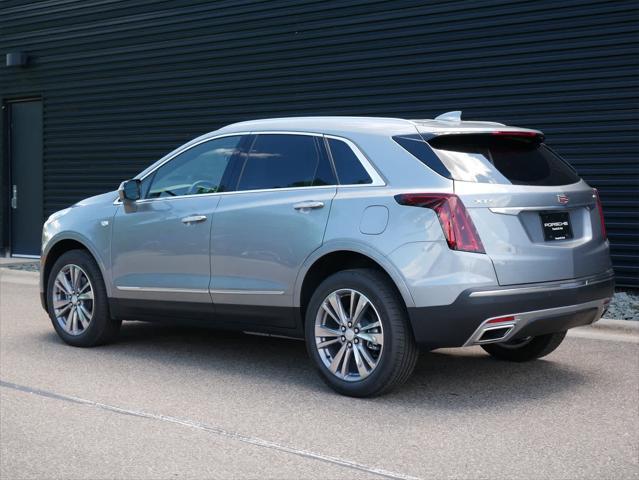 used 2025 Cadillac XT5 car, priced at $47,990