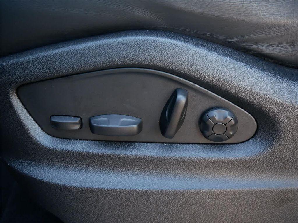 used 2023 Porsche Cayenne car, priced at $65,590