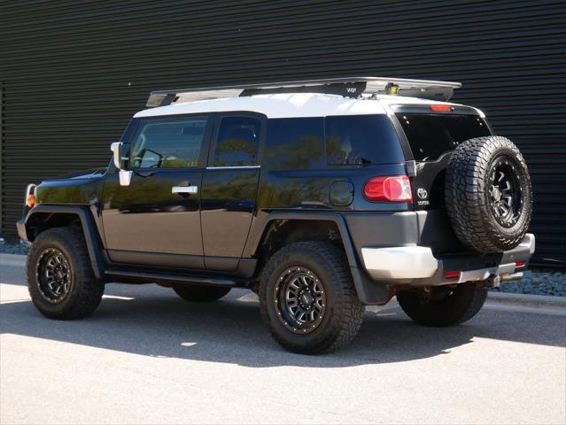 used 2007 Toyota FJ Cruiser car, priced at $17,991