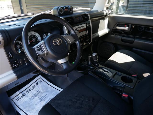 used 2007 Toyota FJ Cruiser car, priced at $17,991