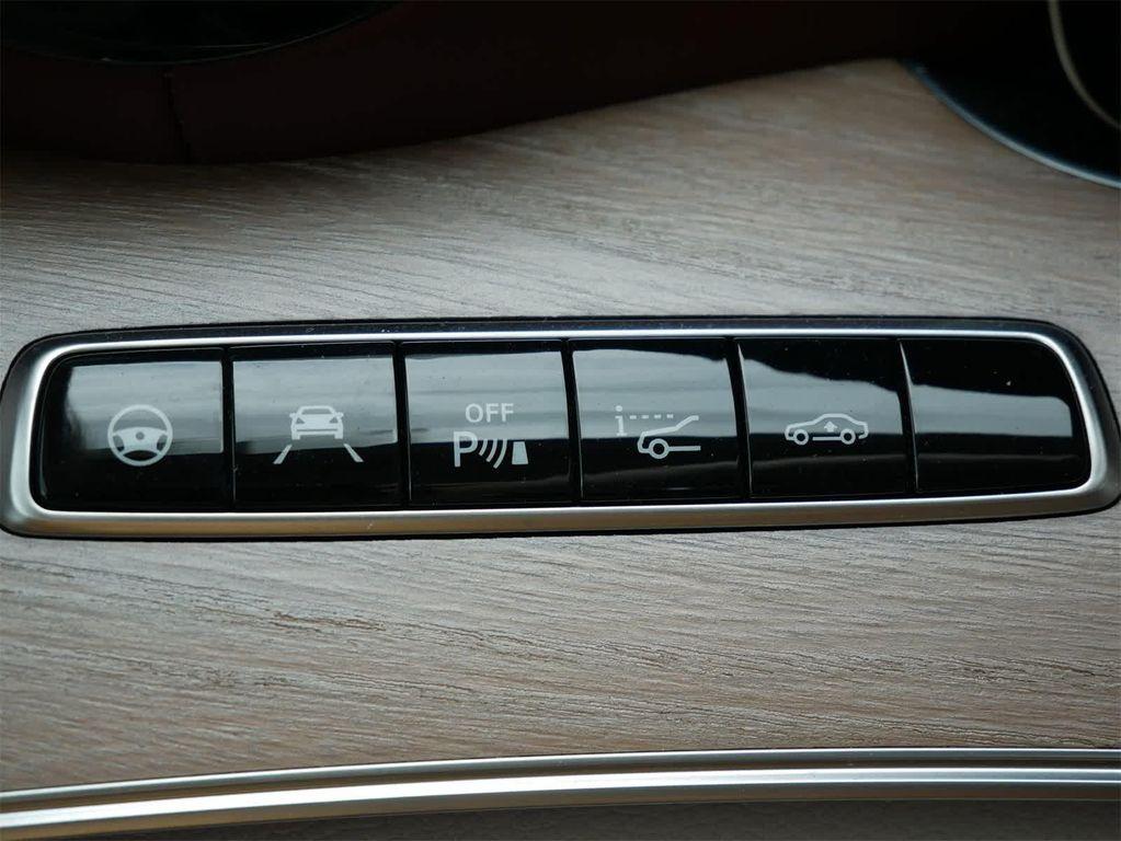 used 2020 Mercedes-Benz AMG E 53 car, priced at $48,290