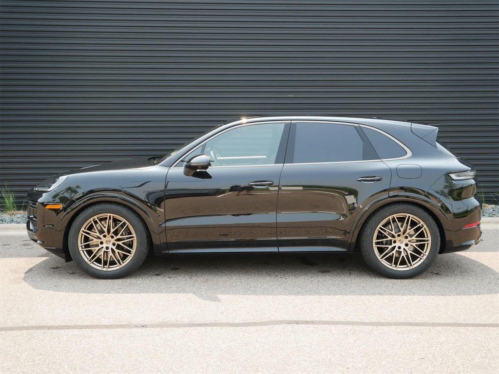 new 2025 Porsche Cayenne car, priced at $204,905