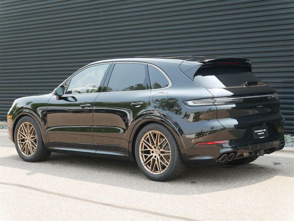 new 2025 Porsche Cayenne car, priced at $204,905