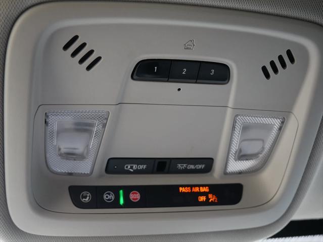 used 2021 Chevrolet Traverse car, priced at $24,991