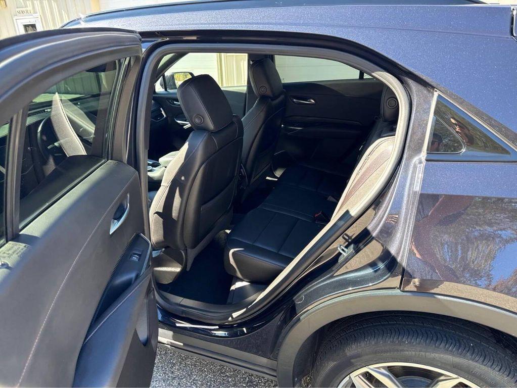 used 2023 Cadillac XT4 car, priced at $30,995