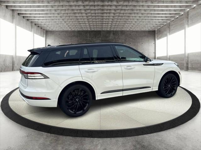 used 2024 Lincoln Aviator car, priced at $63,500