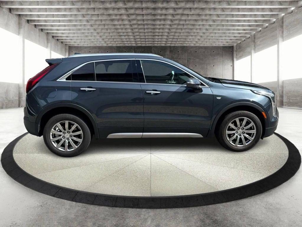 used 2021 Cadillac XT4 car, priced at $27,995
