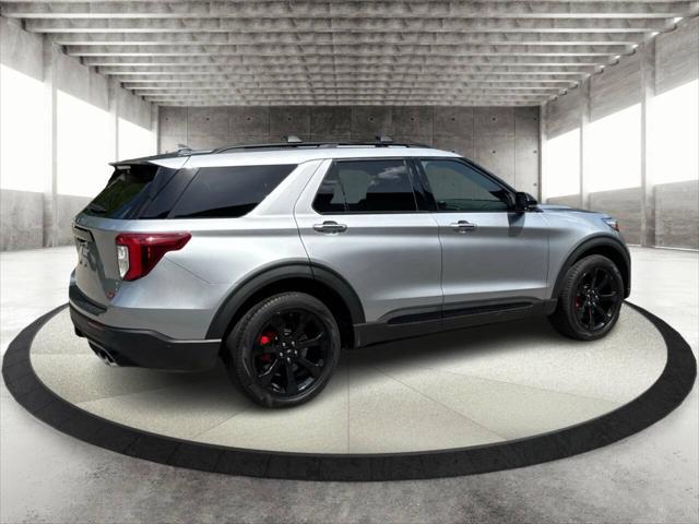 used 2023 Ford Explorer car, priced at $43,995