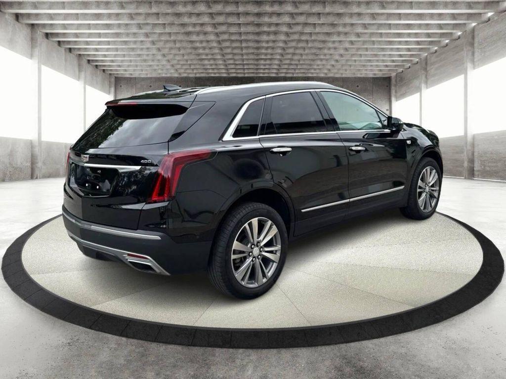 used 2022 Cadillac XT5 car, priced at $32,995