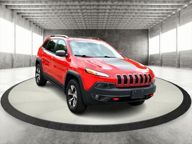 used 2018 Jeep Cherokee car, priced at $19,595