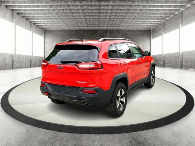 used 2018 Jeep Cherokee car, priced at $19,595