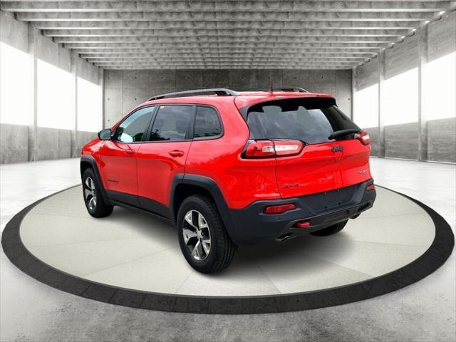 used 2018 Jeep Cherokee car, priced at $19,595