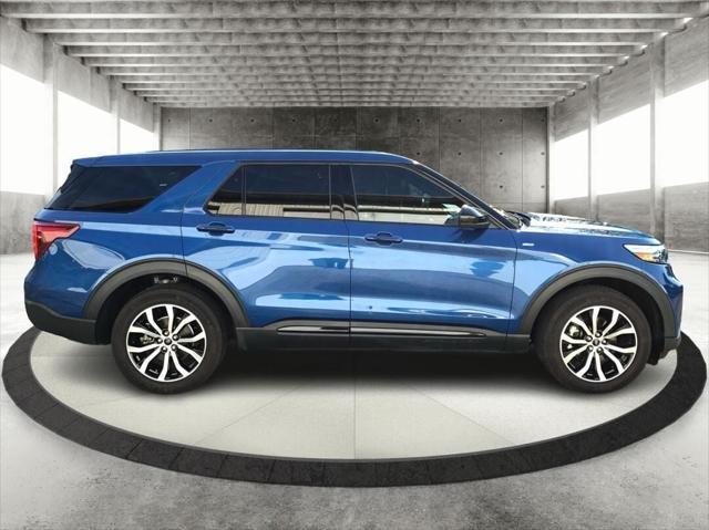 used 2022 Ford Explorer car, priced at $35,995
