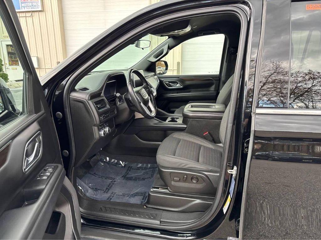 used 2022 GMC Yukon car, priced at $44,495