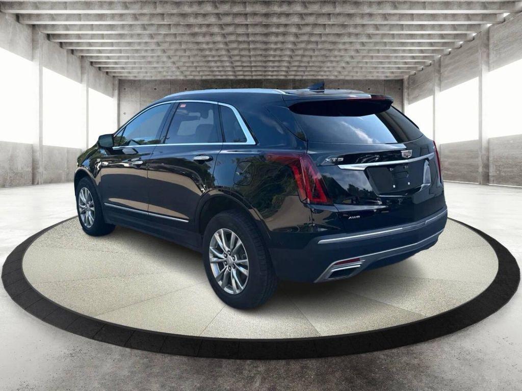 used 2022 Cadillac XT5 car, priced at $32,995
