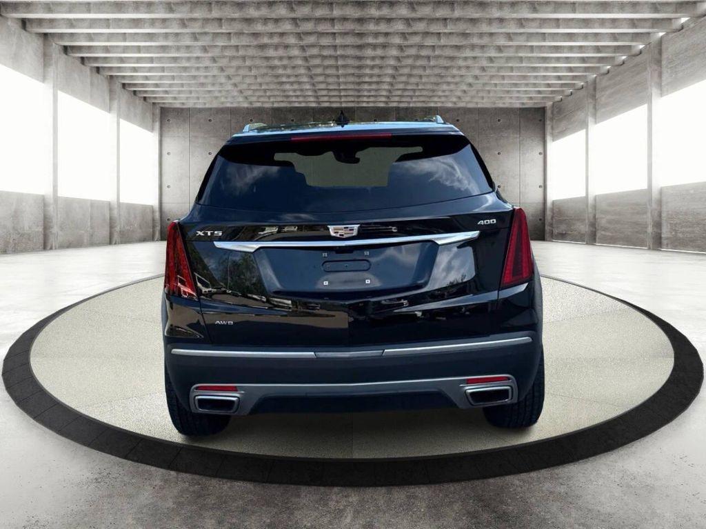 used 2022 Cadillac XT5 car, priced at $32,995