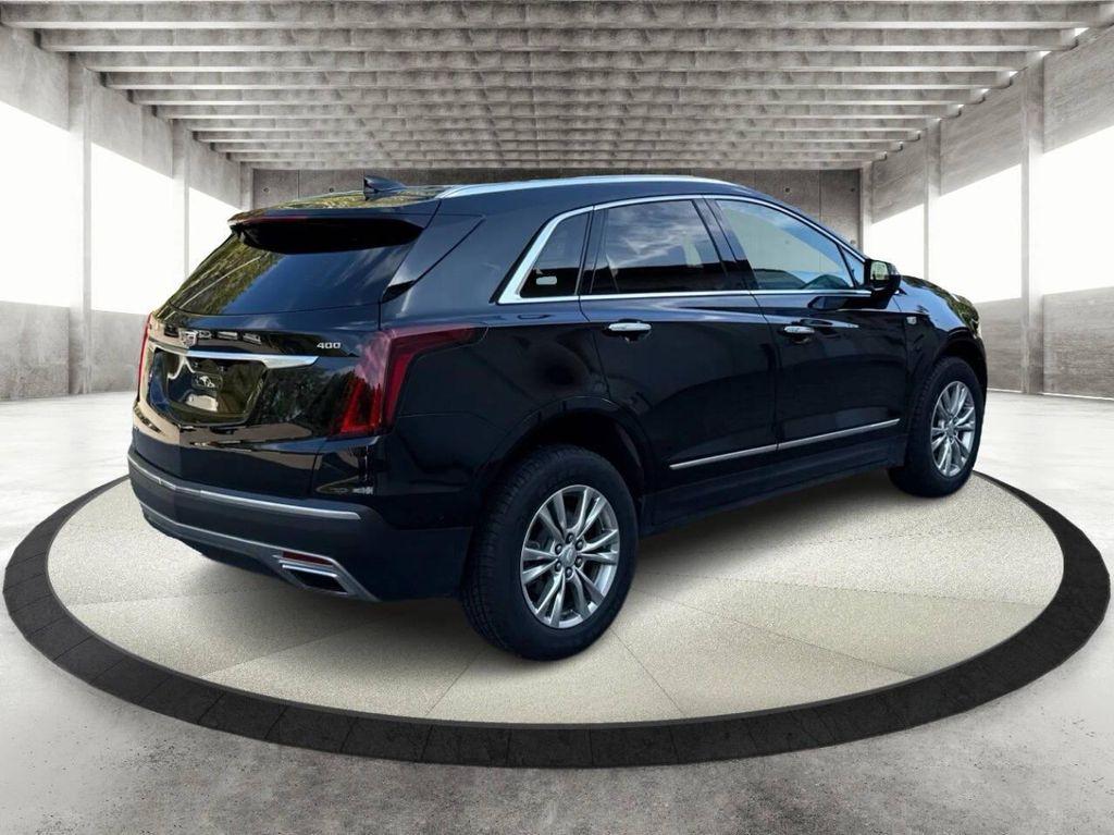 used 2022 Cadillac XT5 car, priced at $32,995