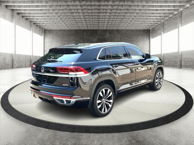 used 2021 Volkswagen Atlas Cross Sport car, priced at $31,300