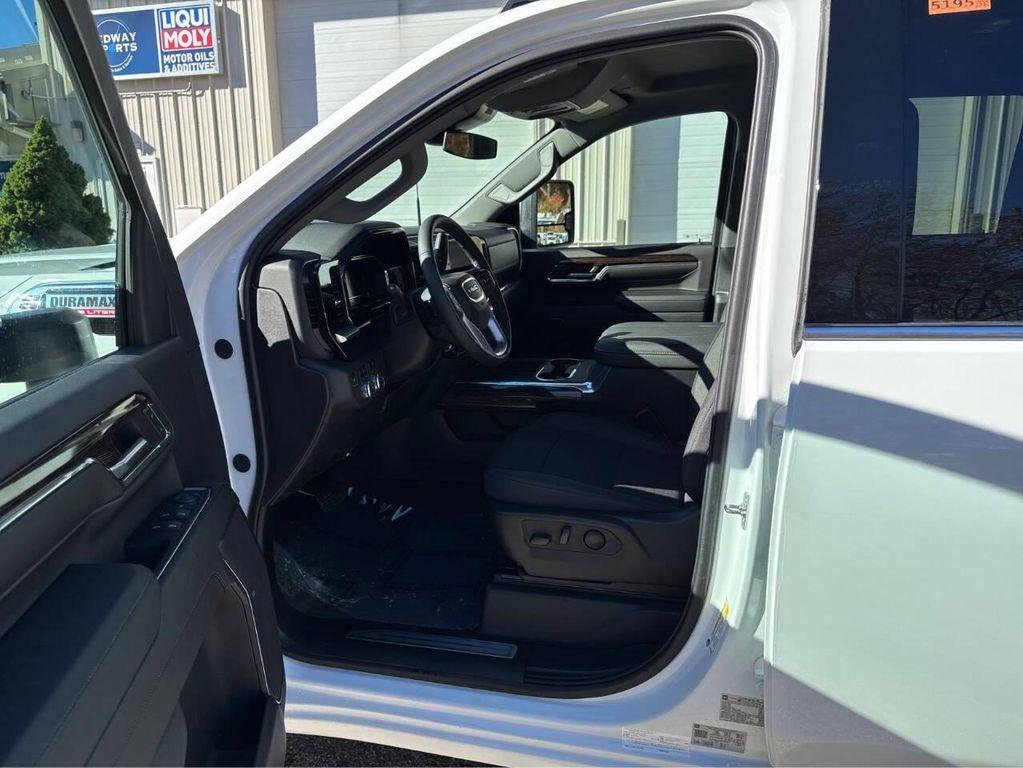 used 2024 GMC Sierra 2500 car, priced at $63,500