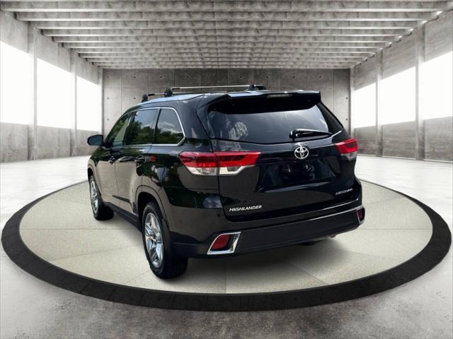 used 2017 Toyota Highlander car, priced at $26,995