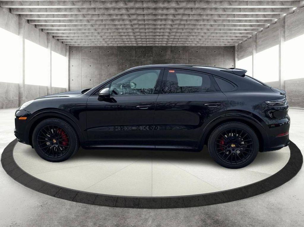 used 2022 Porsche Cayenne car, priced at $75,400