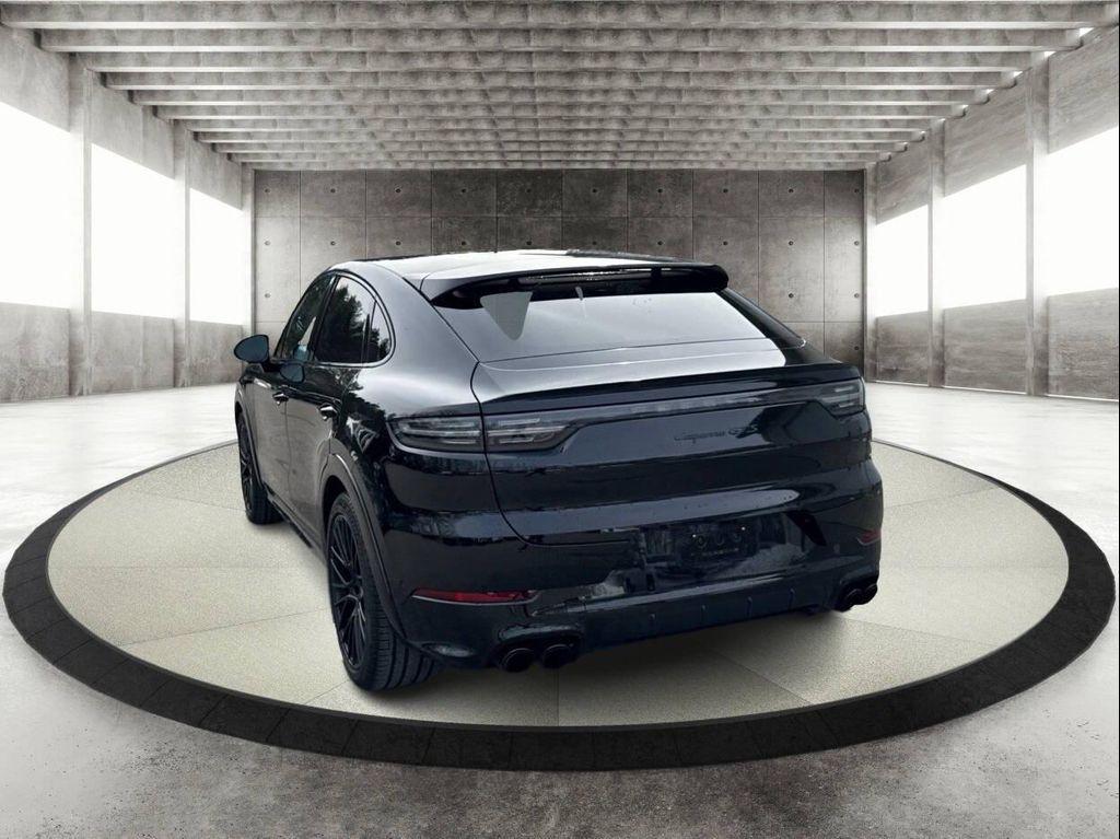 used 2022 Porsche Cayenne car, priced at $75,400