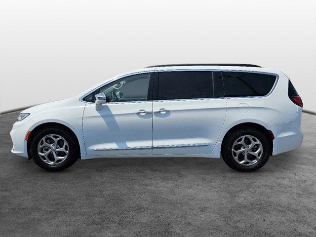 used 2022 Chrysler Pacifica car, priced at $29,499