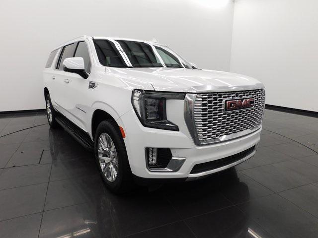 used 2023 GMC Yukon XL car, priced at $62,000