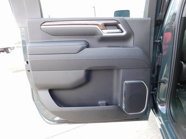 new 2025 Chevrolet Silverado 2500 car, priced at $60,893