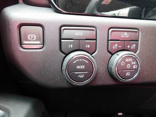 new 2025 Chevrolet Silverado 1500 car, priced at $49,597