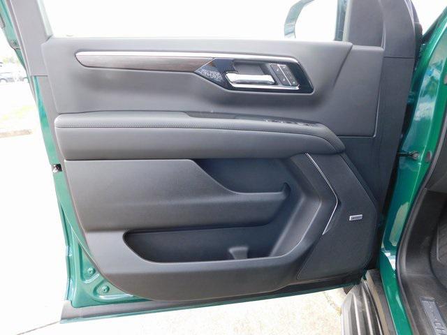 new 2025 Chevrolet Tahoe car, priced at $67,997