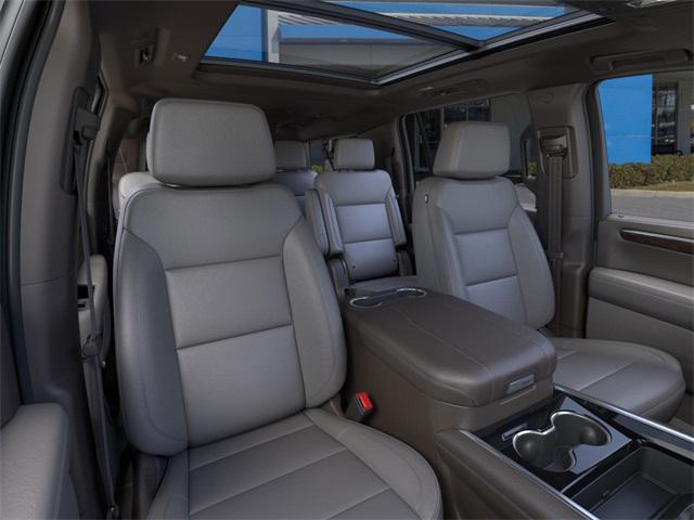 new 2025 Chevrolet Suburban car, priced at $76,575