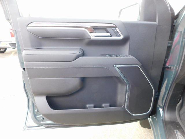 new 2025 Chevrolet Silverado 1500 car, priced at $45,997