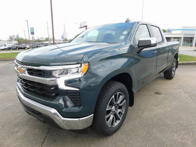 new 2025 Chevrolet Silverado 1500 car, priced at $45,997