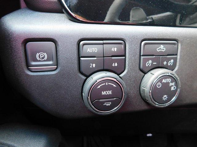 new 2025 Chevrolet Silverado 1500 car, priced at $52,759