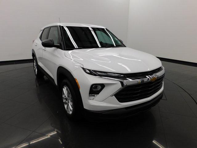 used 2024 Chevrolet TrailBlazer car, priced at $23,200