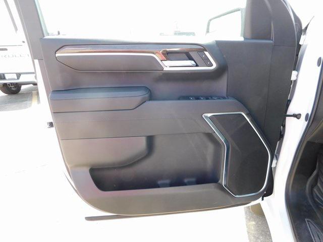 new 2025 Chevrolet Silverado 1500 car, priced at $51,759
