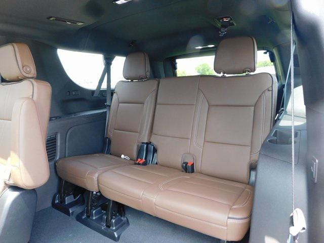 new 2025 Chevrolet Suburban car, priced at $85,338
