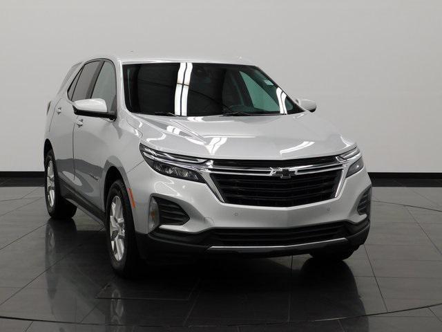 used 2022 Chevrolet Equinox car, priced at $19,359