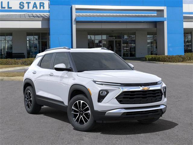 new 2025 Chevrolet TrailBlazer car, priced at $26,997