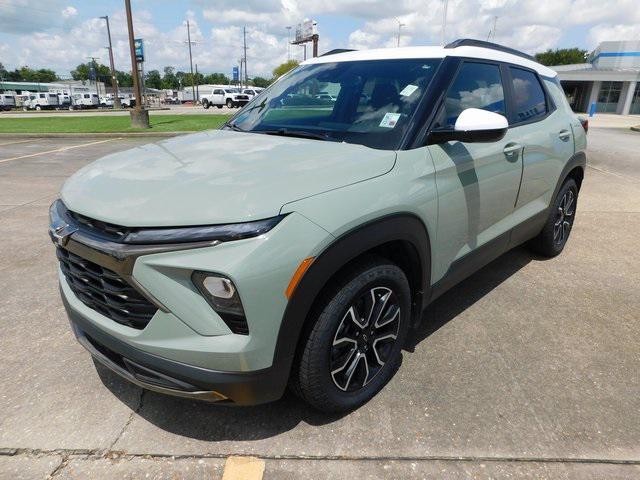 new 2025 Chevrolet TrailBlazer car, priced at $26,997