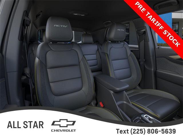 new 2025 Chevrolet TrailBlazer car, priced at $27,597