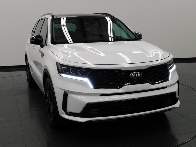 used 2021 Kia Sorento car, priced at $26,200