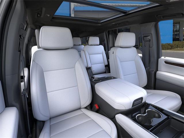 new 2025 Chevrolet Suburban car, priced at $87,322