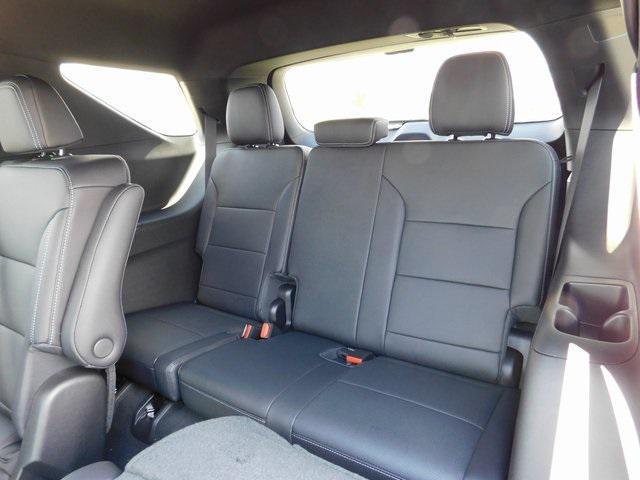 new 2026 Chevrolet Traverse car, priced at $49,985