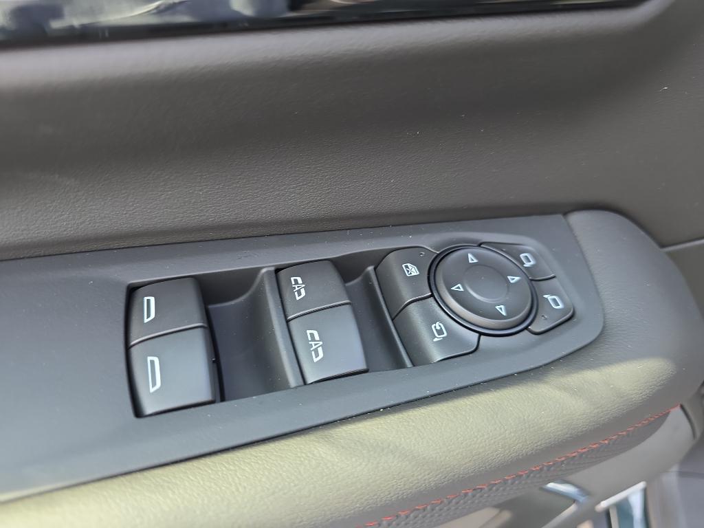 new 2025 Chevrolet Suburban car, priced at $84,255