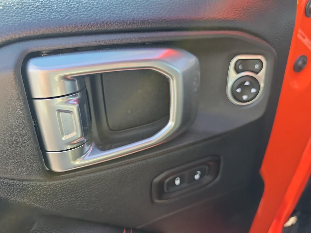 used 2018 Jeep Wrangler Unlimited car, priced at $26,477